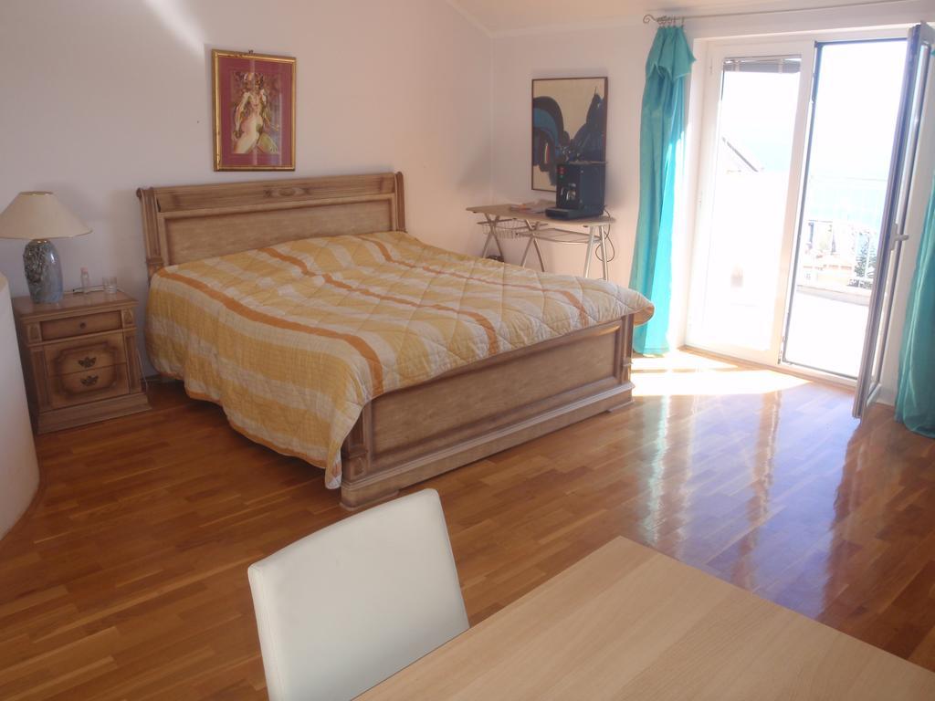 Villa Mihaela Ічичі Номер фото
