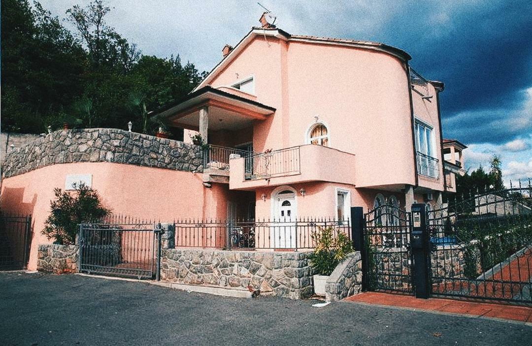 Villa Mihaela Ічичі Екстер'єр фото